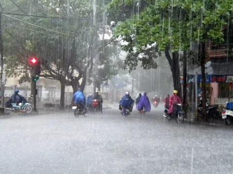 Bão Mangkhut đạt cấp siêu bão, 4 ngày tới sẽ vào Bắc Biển Đông